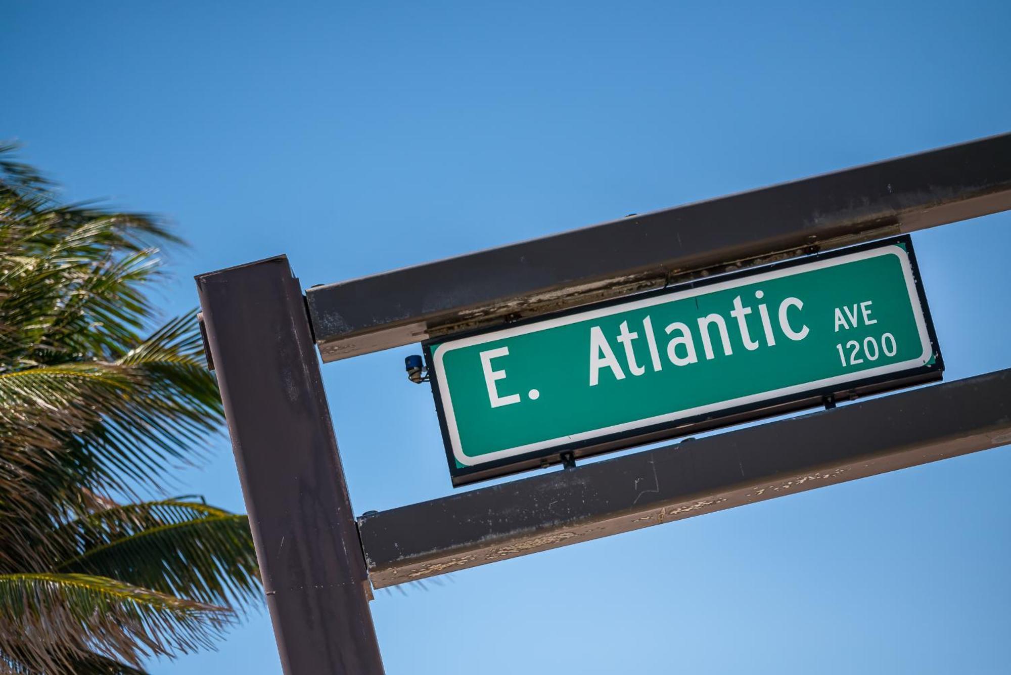 Newly Renovated Townhome With King Bed Delray Beach Exteriör bild